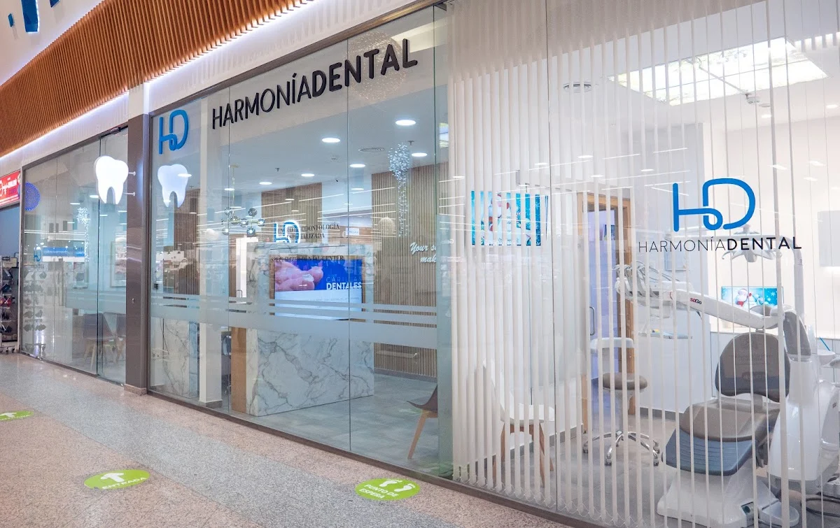Clínica Dental Harmonía Dental Mijas - 2