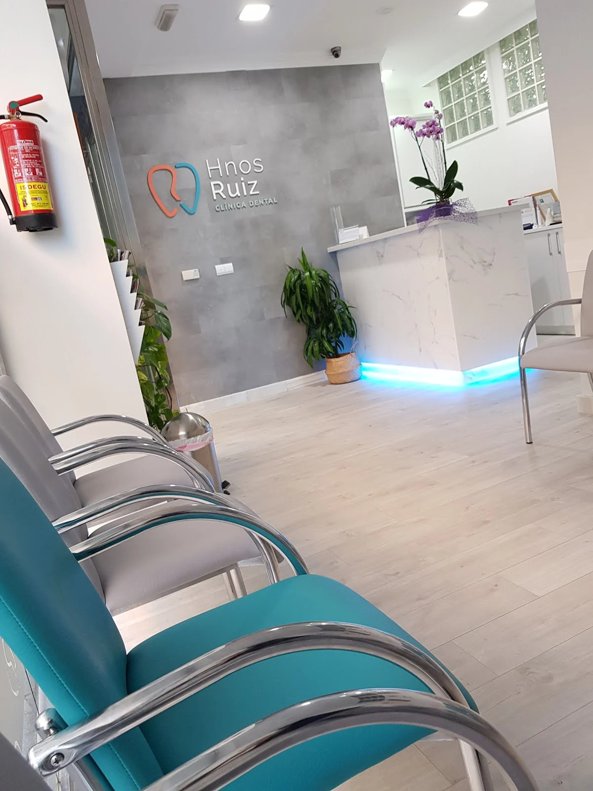 Clínica Dental Hnos Ruiz - 3