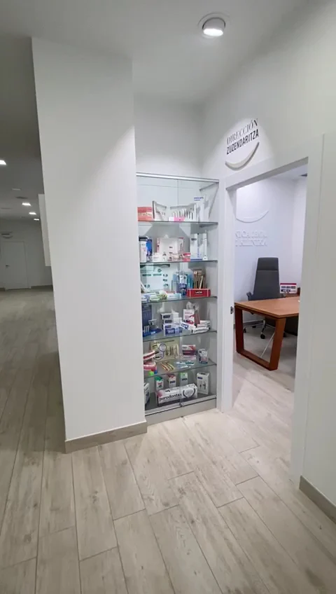 Clínica dental Ibaiondo - 3