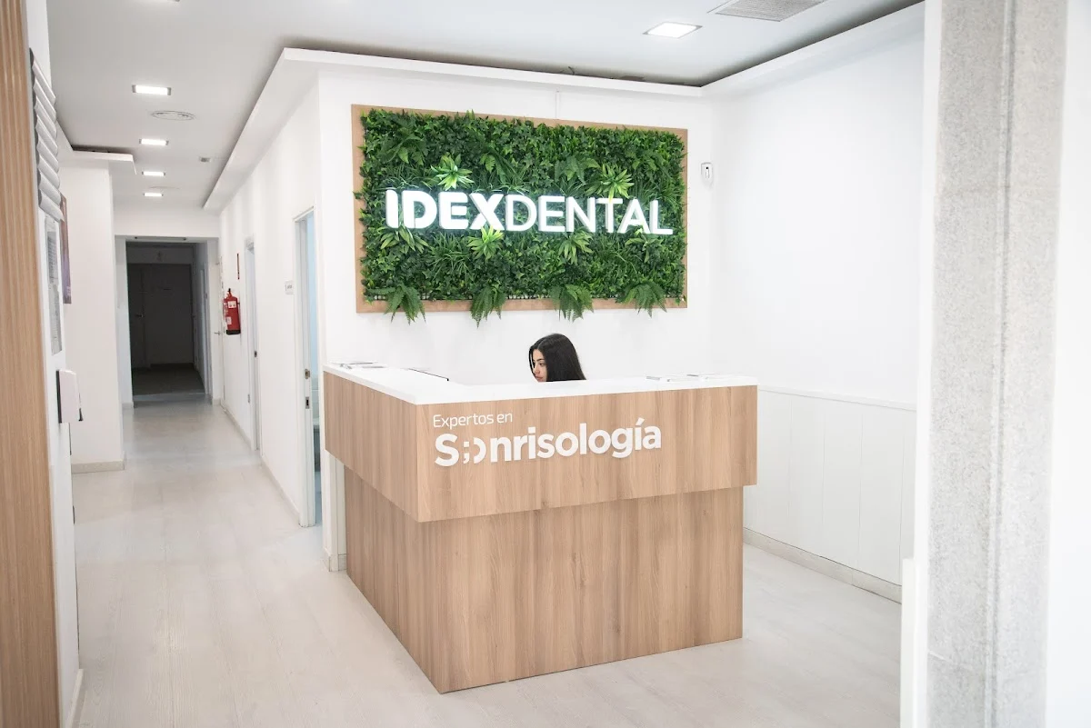 Clínica Dental Idex Dental Navalmoral - 2