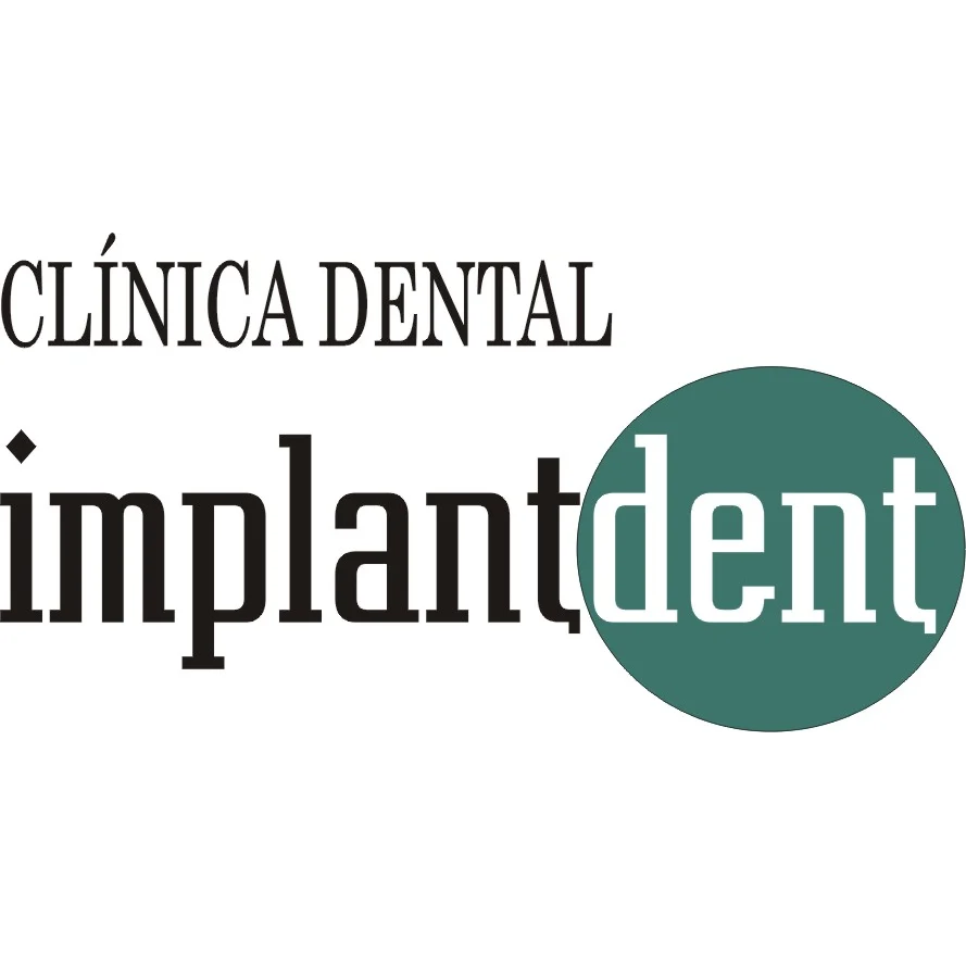 Clínica Dental Implantdent Roses - 2