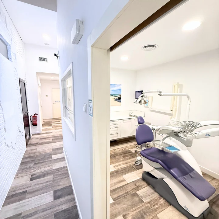 Clínica Dental Institut Odontològic Mediterrani Viladomat - 2