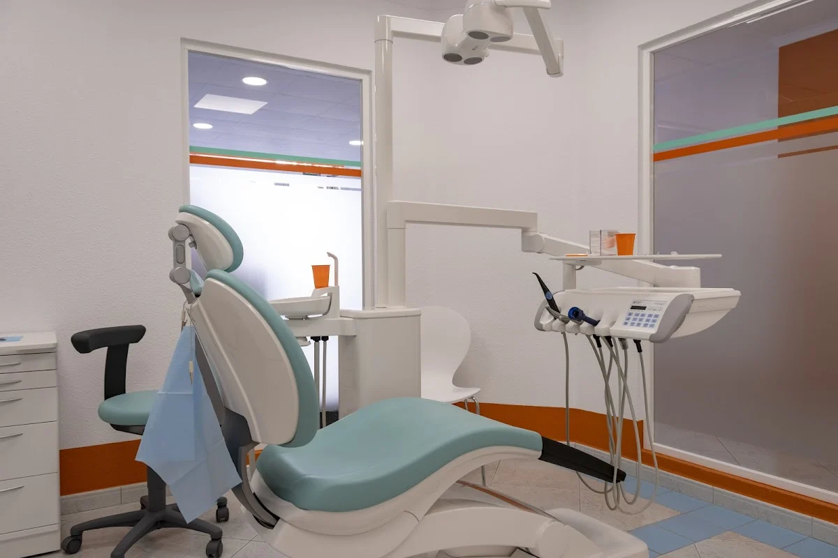 Clínica Dental Kirchner - 2