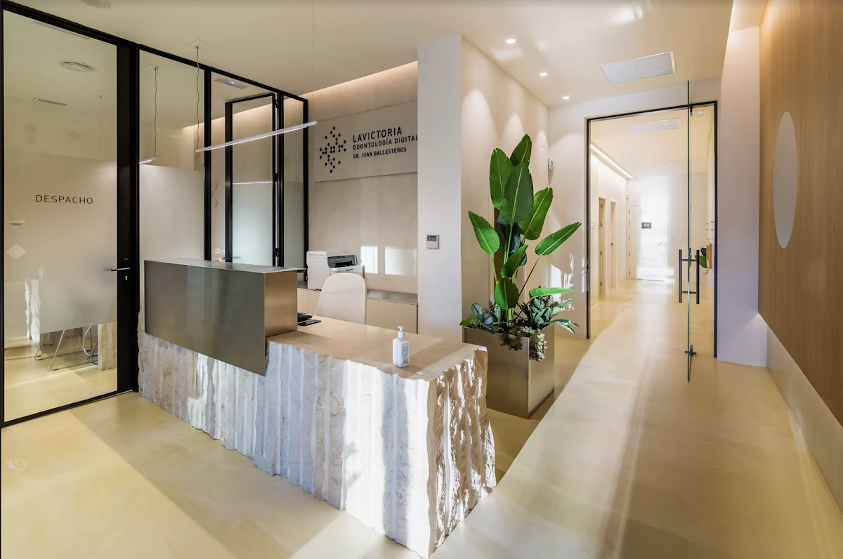 Clínica Dental La Victoria - 2