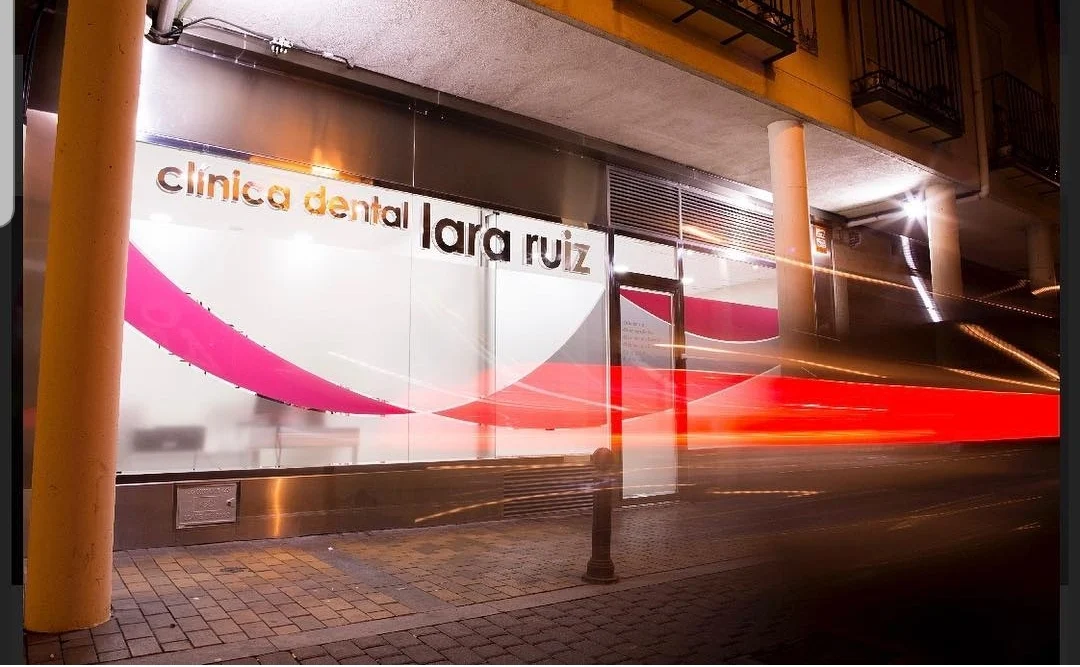 CLINICA DENTAL LARA RUIZ