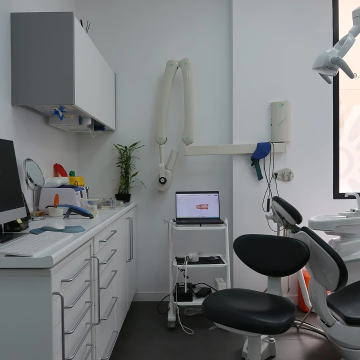 Clínica Dental Las Flores - 2