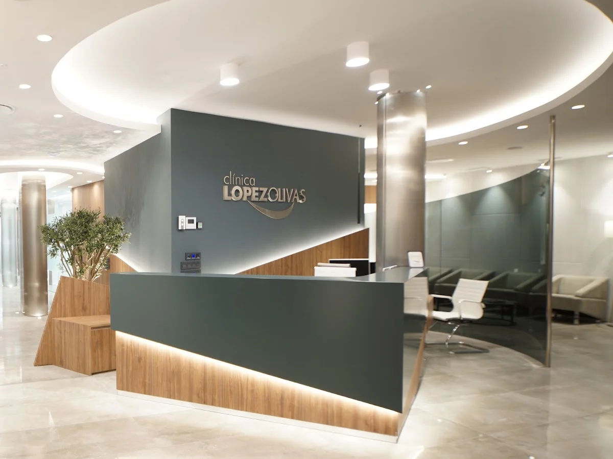 Clínica Dental López Olivas e Hijos