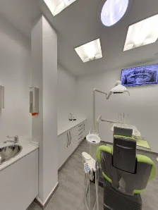 Clínica Dental Los Milagros - 2
