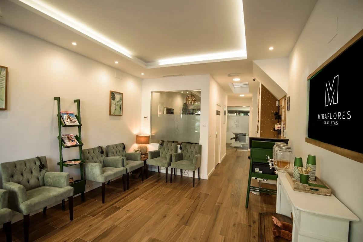 Clinica Dental M16 - 2