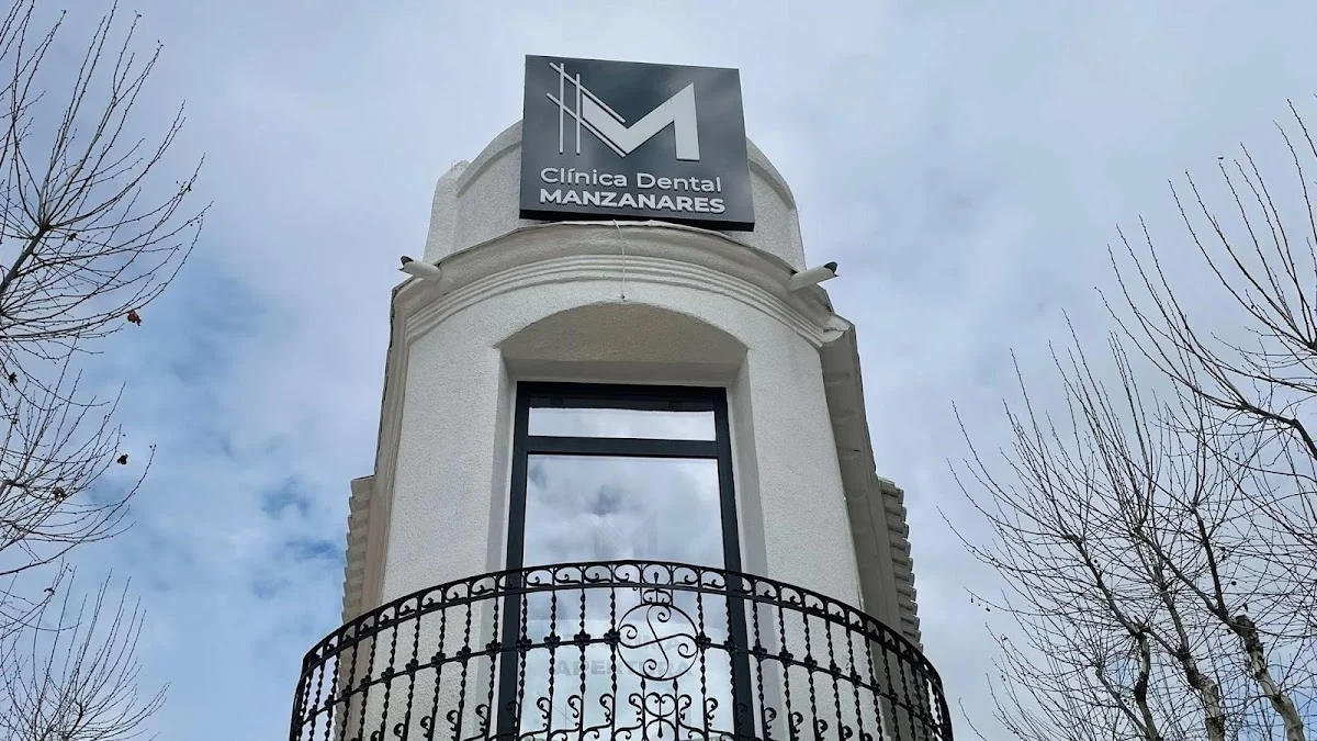 Clínica Dental Manzanares