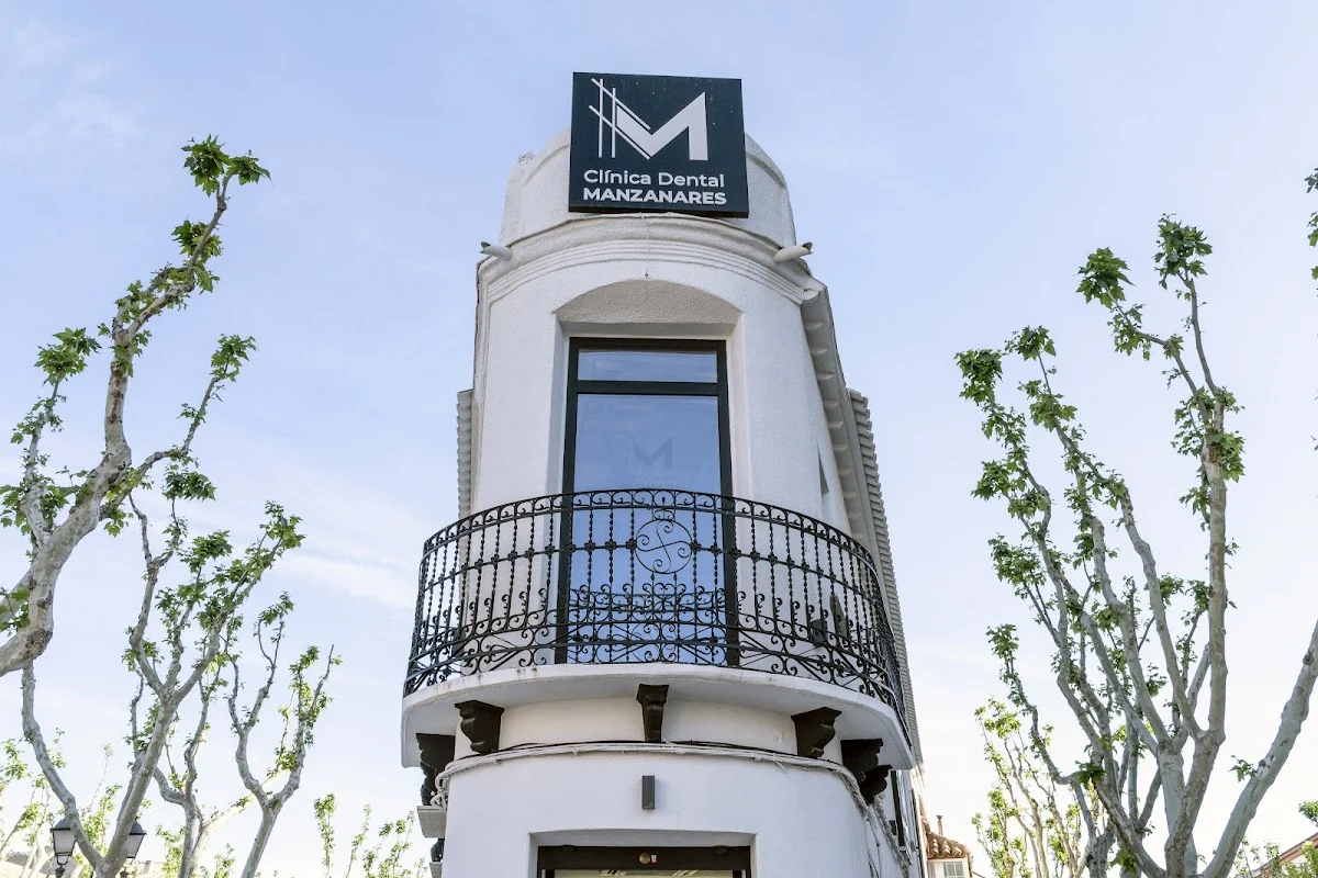 Clínica Dental Manzanares - 2