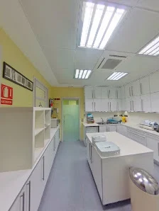 Clínica Dental Margarit Eixample - Dentista Barcelona - 3
