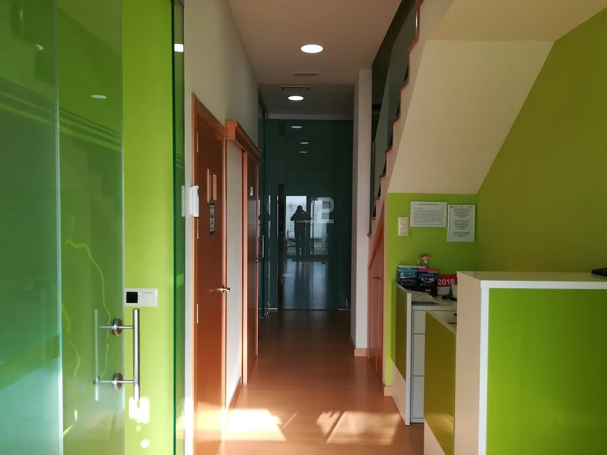 CLINICA DENTAL MARIA ESTRELLA GARABOA BOUZAS