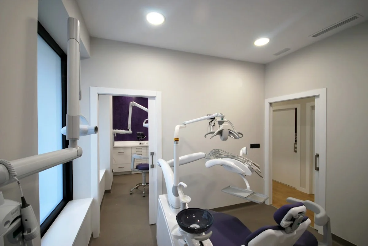 Clínica dental María Gómez - 2
