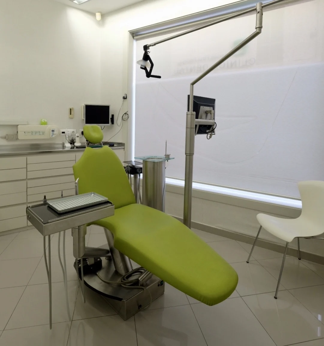 Clínica Dental Marisé Fina Rodeja - 2