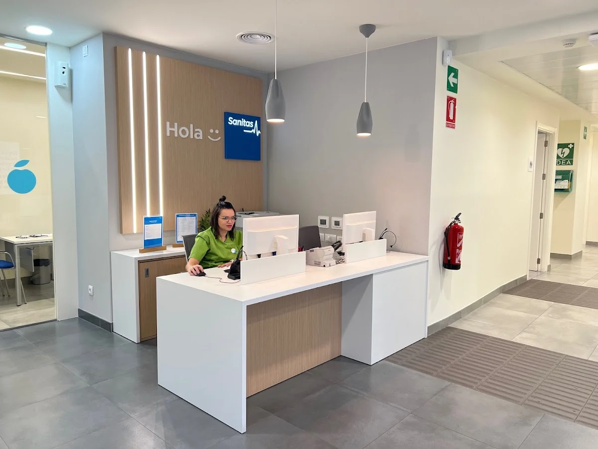 Clínica Dental Milenium Lugo - Sanitas - 2