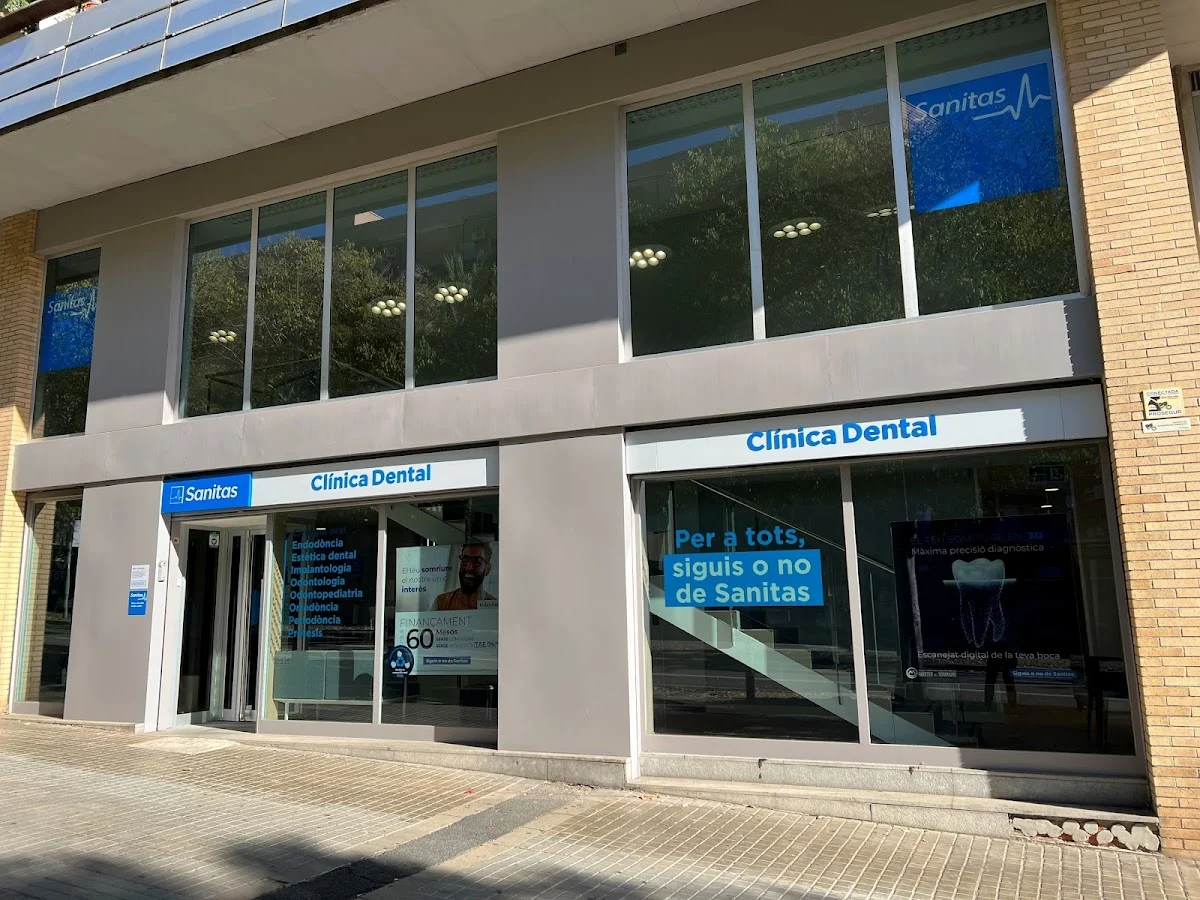 Clínica Dental Milenium Mataró - 2