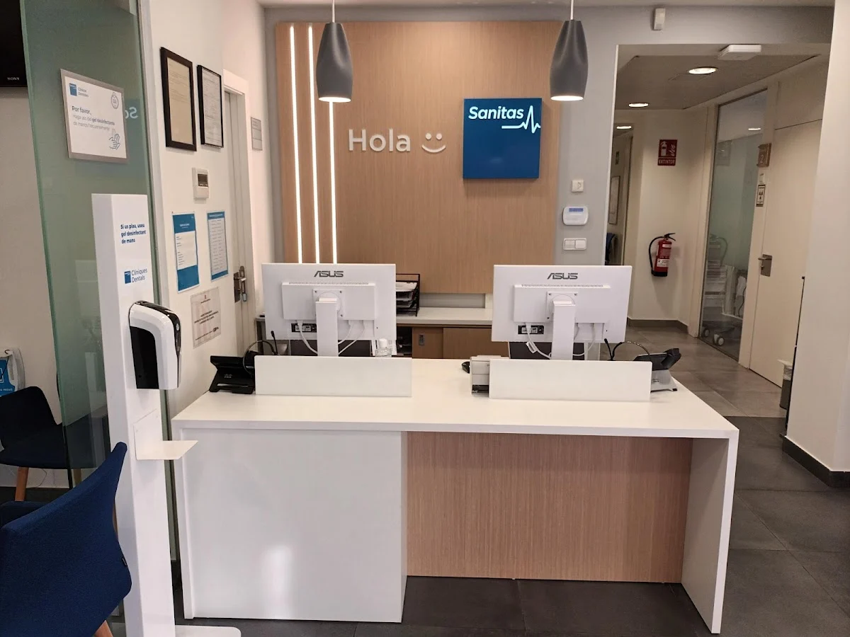 Clínica Dental Milenium Rubí - Sanitas - 2