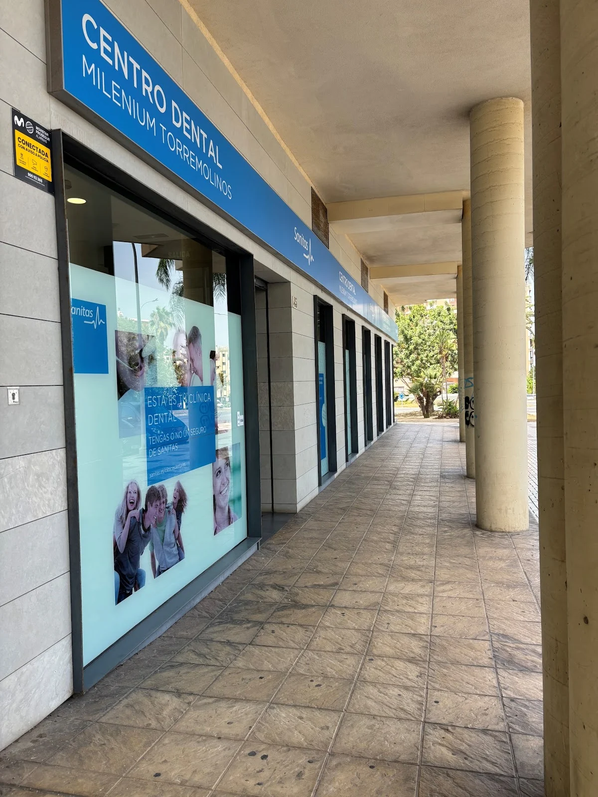 Clínica Dental Milenium Torremolinos - Sanitas - 2