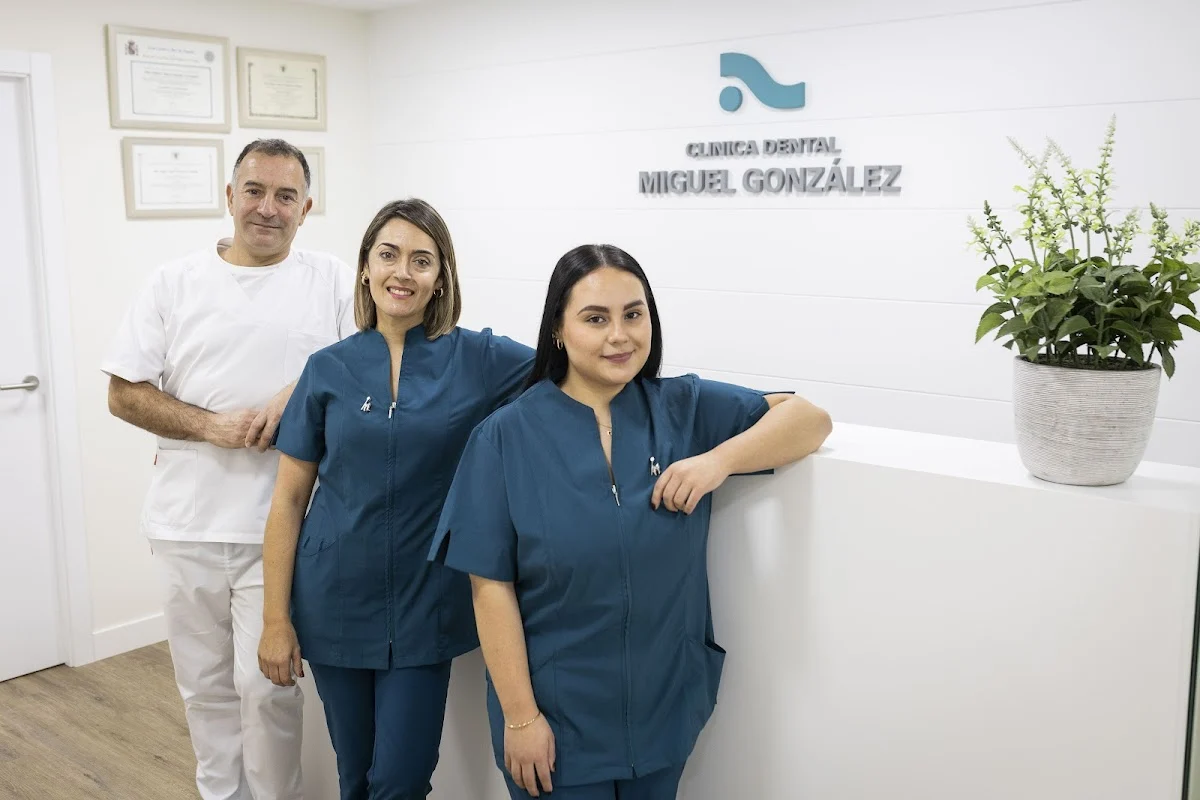 Clinica Dental Moaña/Miguel González Fernández