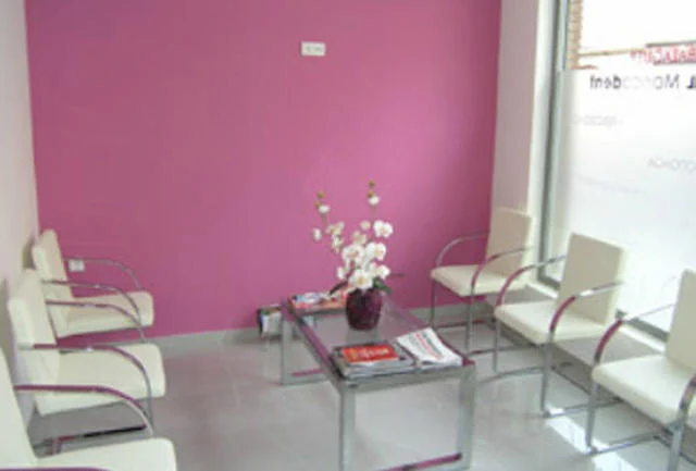 CLÍNICA DENTAL MONCADENT - DENTISTA EN MONCADA - 2