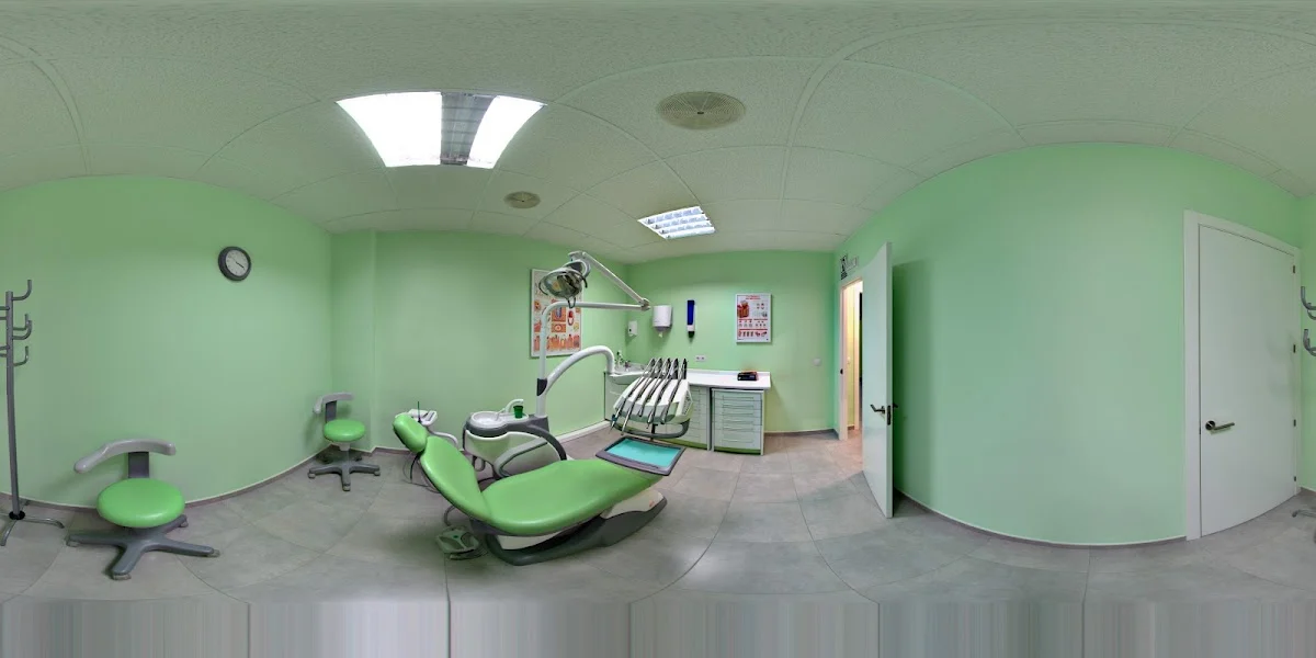 Clinica Dental Moyano - 3