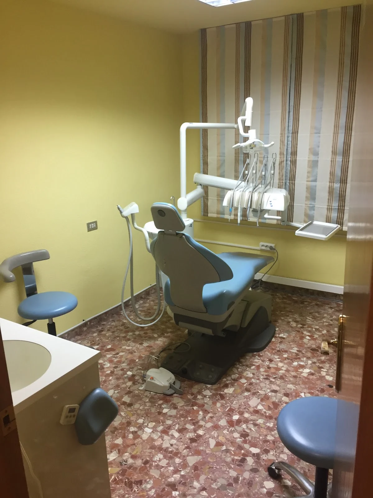 Clínica Dental New Smile Estética, ortodoncia invisible e implantología - 2