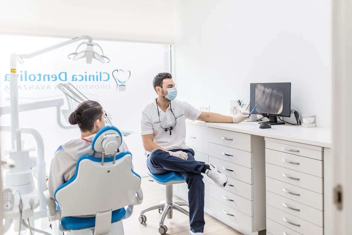 Clínica Dental Oliva【Dentoliva】 - 2