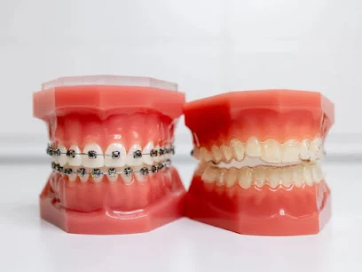 Clínica Dental OMEGA Gijón | Expertos en Implantes y Ortodoncia Invisalign