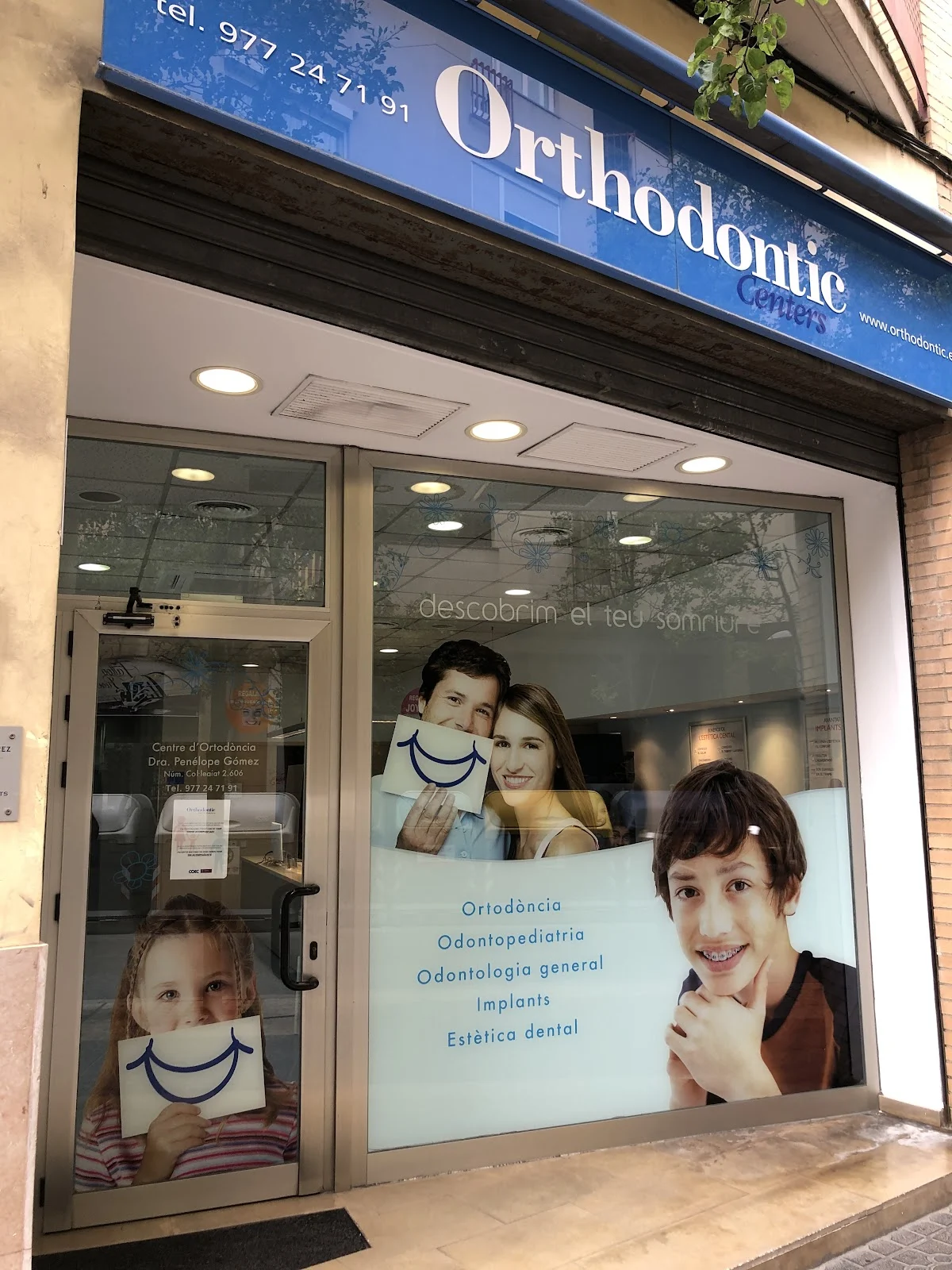 Clínica Dental Orthodontic Centers - 2