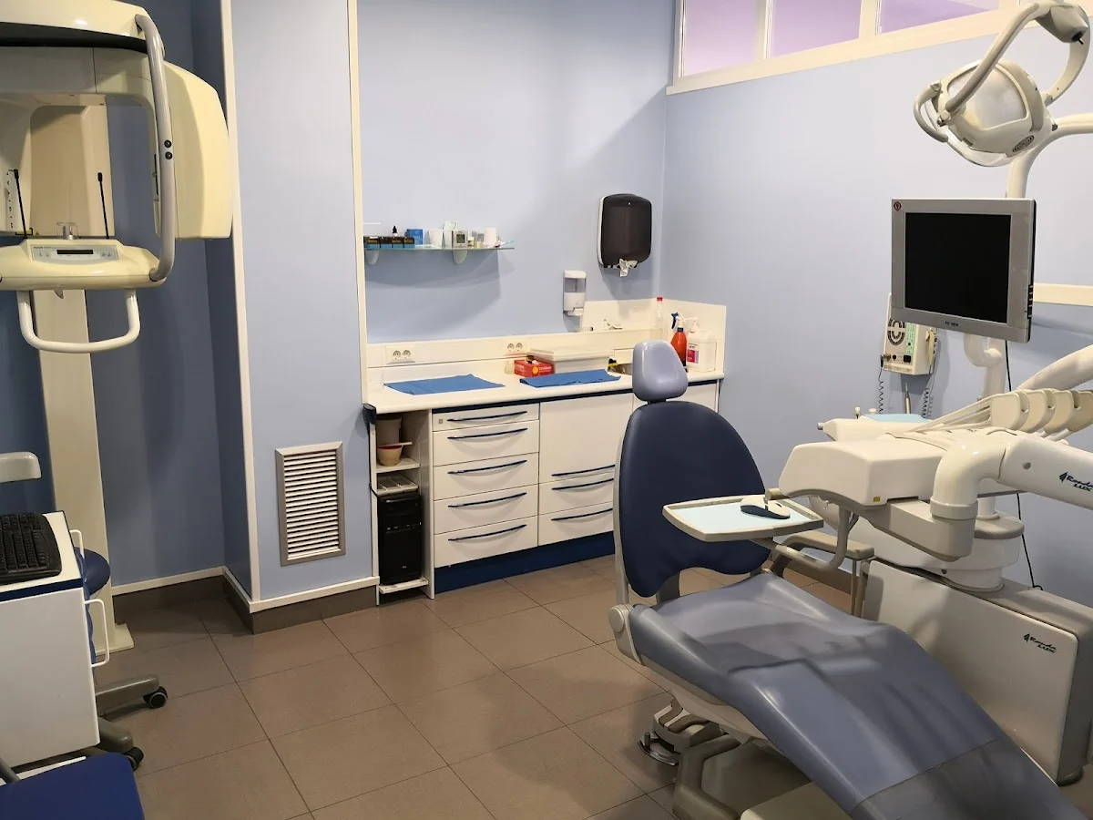 Clinica Dental Ortodent SL - 2