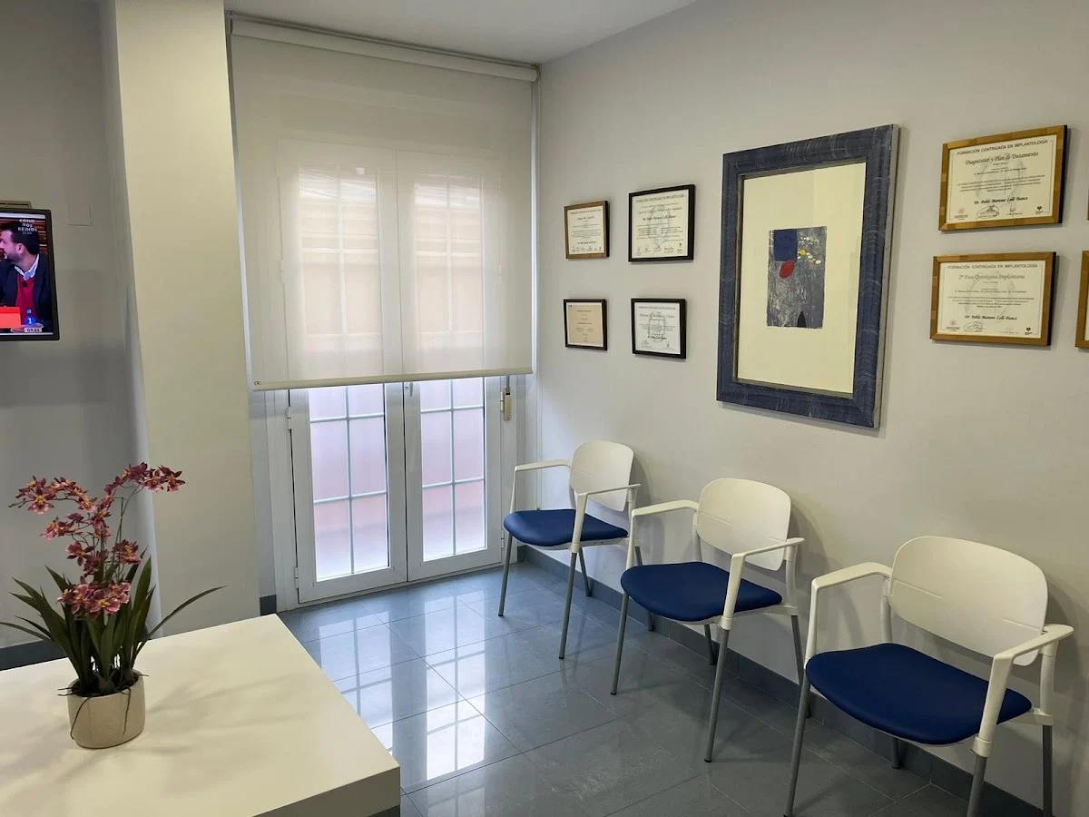 Clínica Dental Pablo Lelli - 2