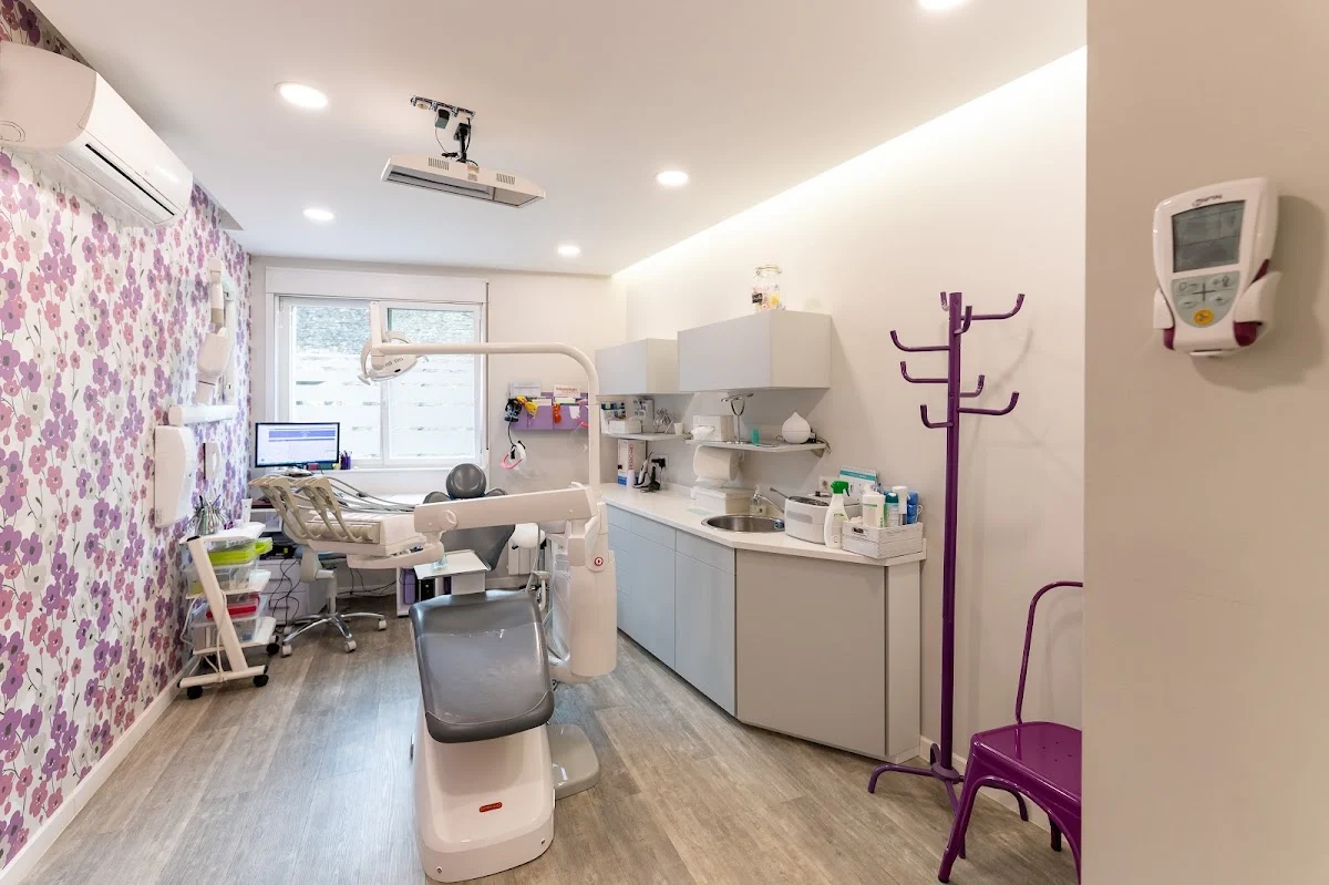 Clínica Dental Pablo Moreira - 2