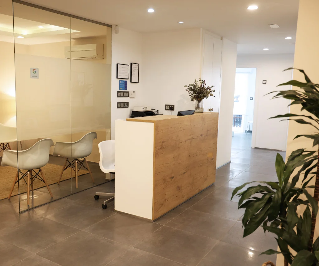 Clínica dental Pico Blanco. Carballo