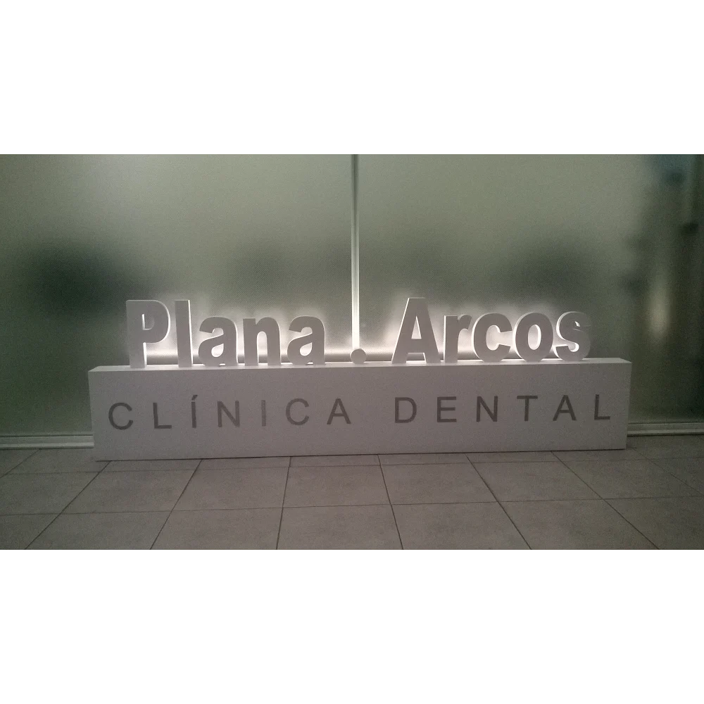 Clinica Dental Plana & Arcos SLP