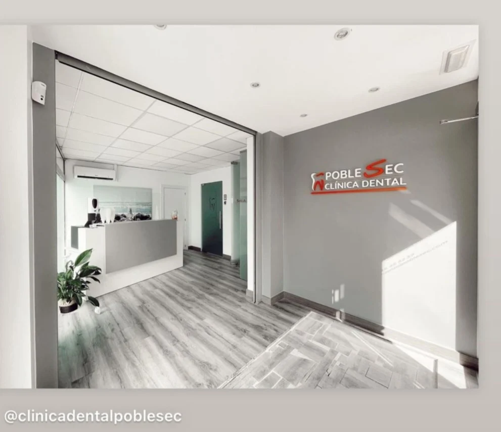 Clínica Dental Poblesec - Cardedeu - 2