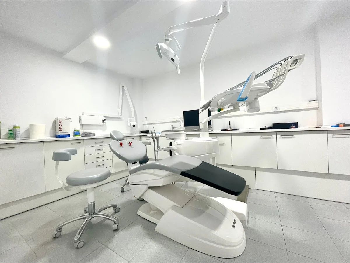 Clínica Dental Premium Smile - 2