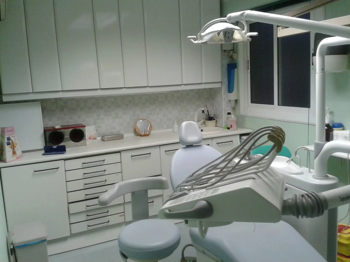 CLINICA DENTAL PRIM VERNEDA