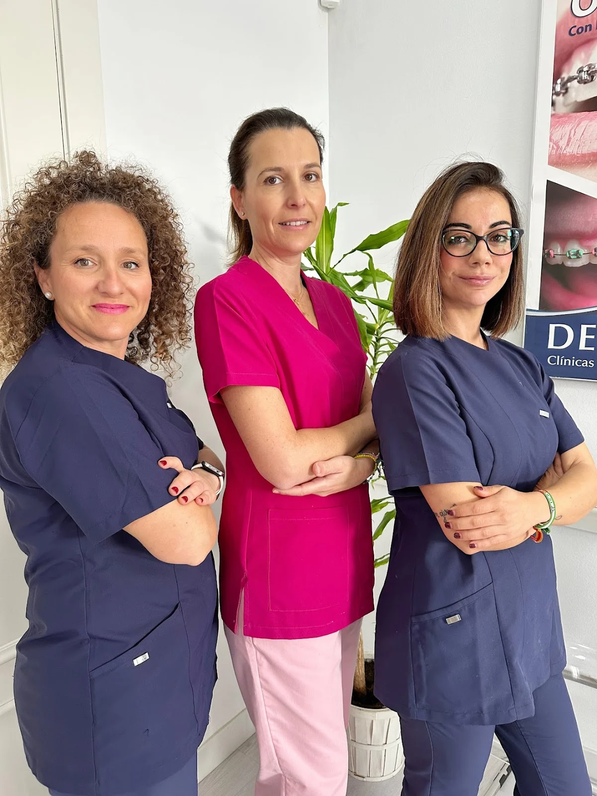 CLÍNICA DENTAL RED LOS BARRIOS