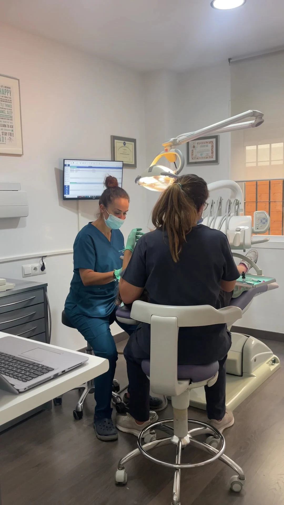 Clínica Dental Requena - Dentista en Teatinos - 2