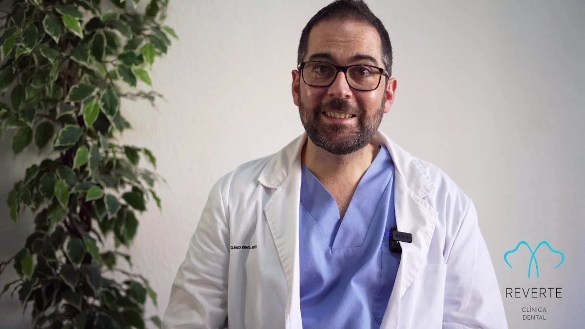 Clínica Dental Reverte | Implantes Dentales - 2