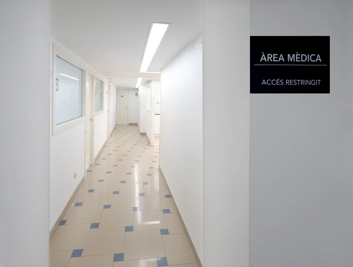 Clínica Dental Roche - 2
