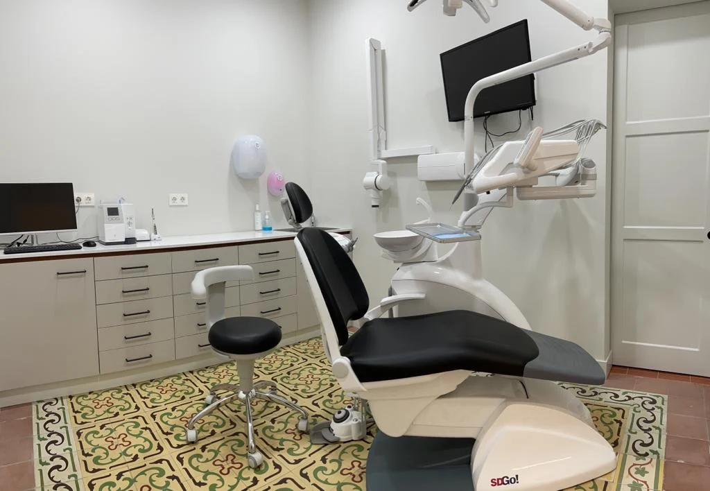 Clínica dental Rocío Juncal - 2