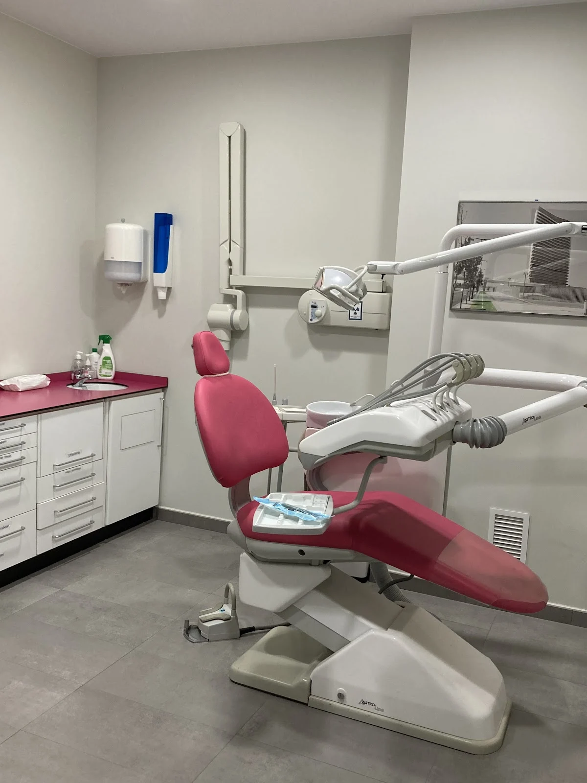 Clínica Dental Rosales del Canal - 2