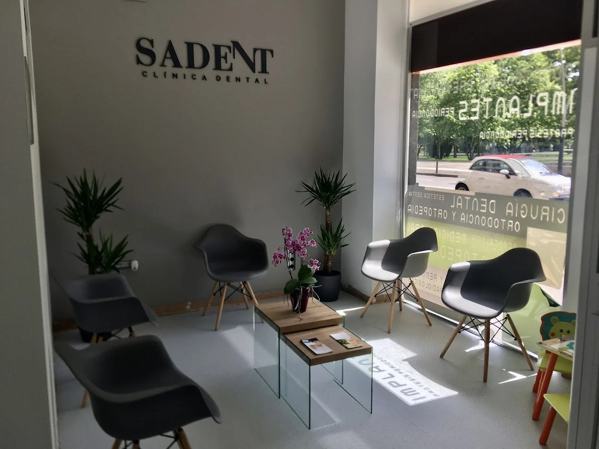 Clínica Dental SaDent - 2