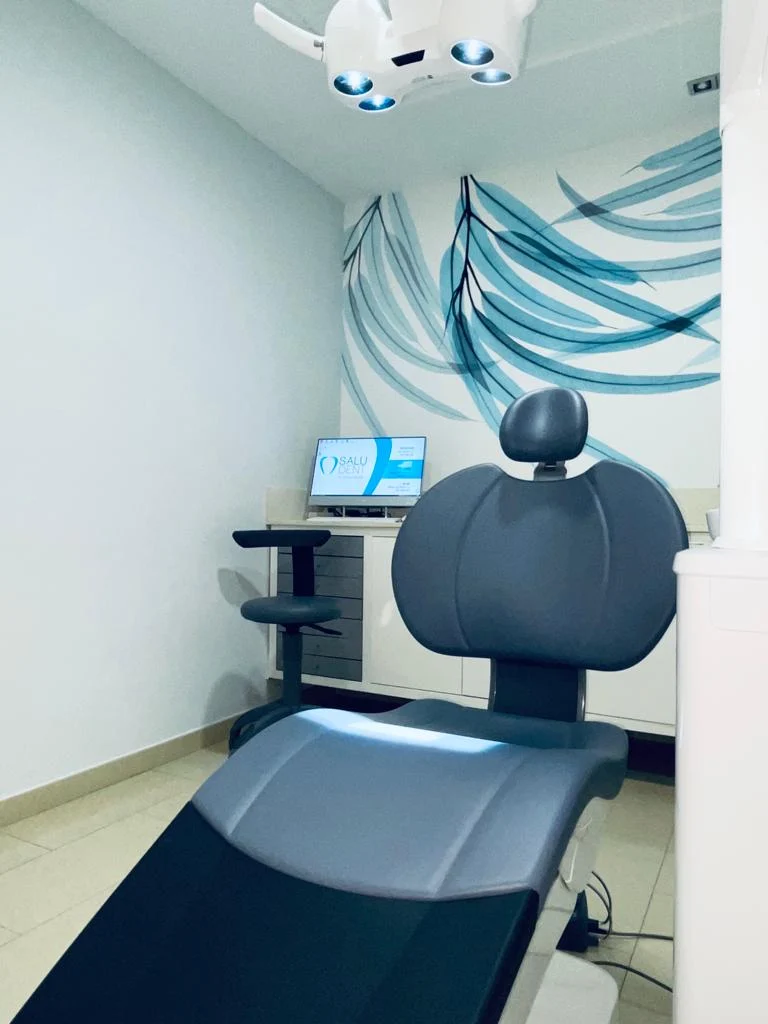 CLÍNICA DENTAL SALUDENT OLIVA - 2