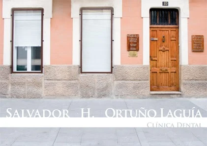 Clínica Dental Salvador Ortuño Laguía