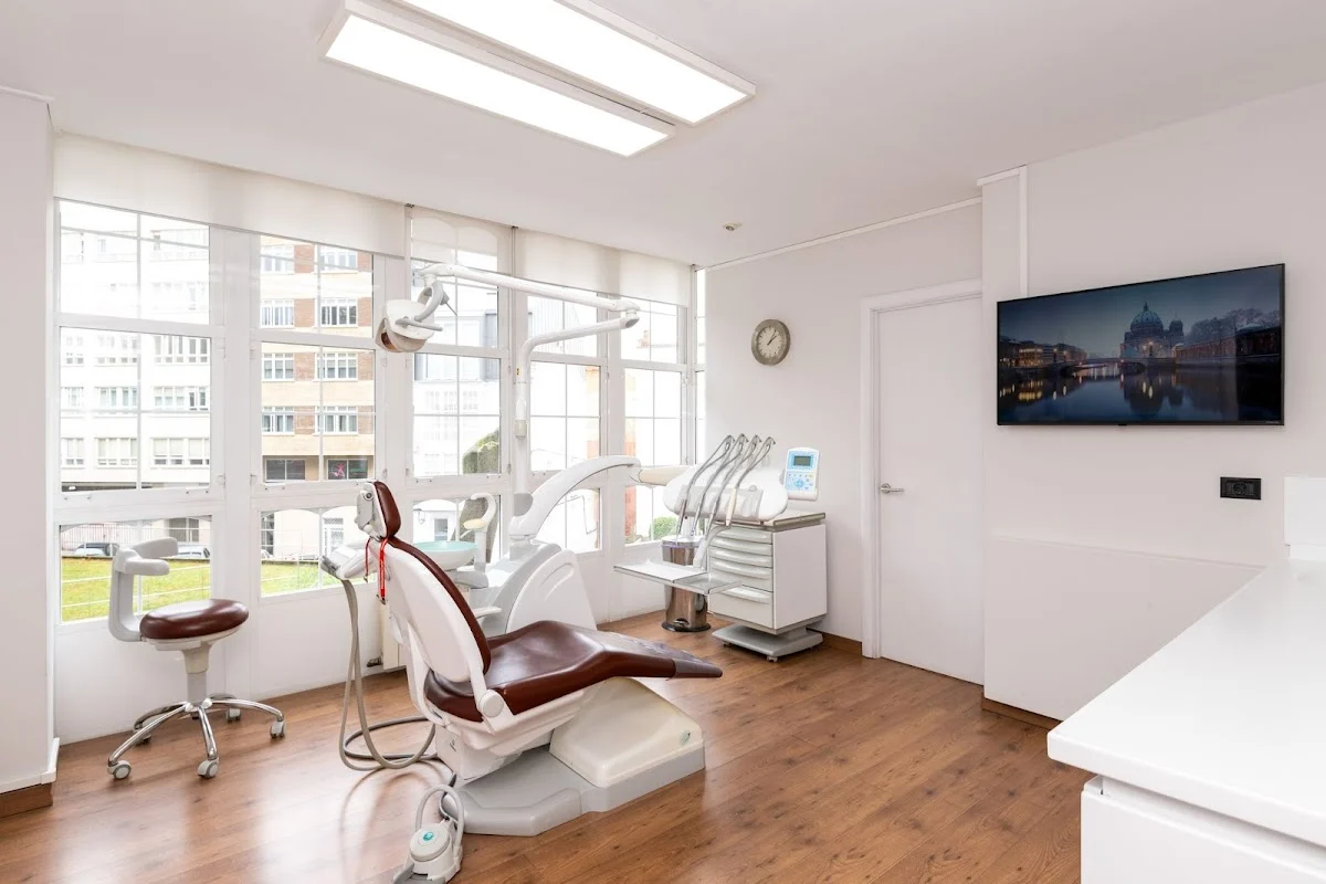 Clínica Dental San Amaro - 2