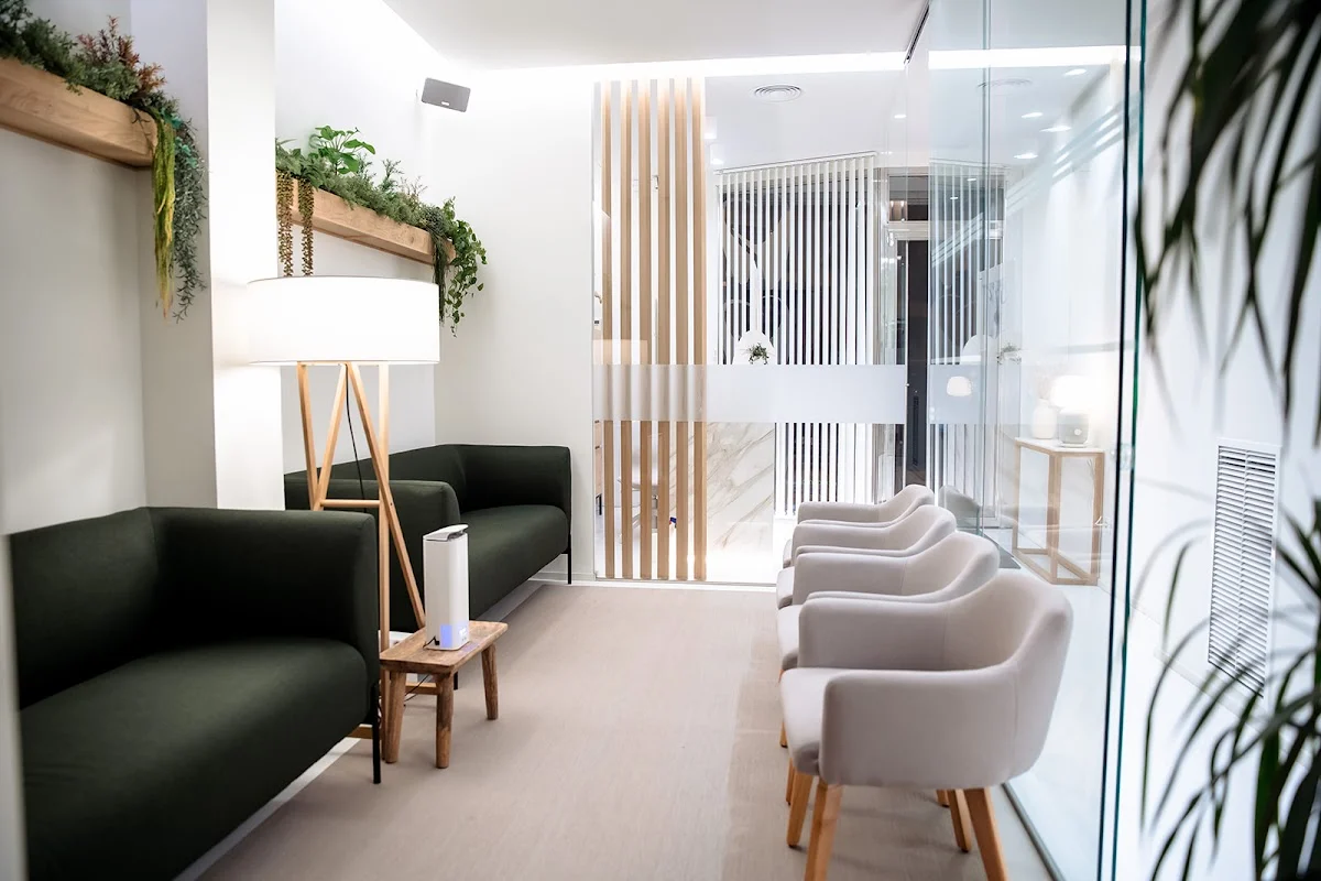 Clínica Dental San Lorenzo y Diego Serrano estética dental