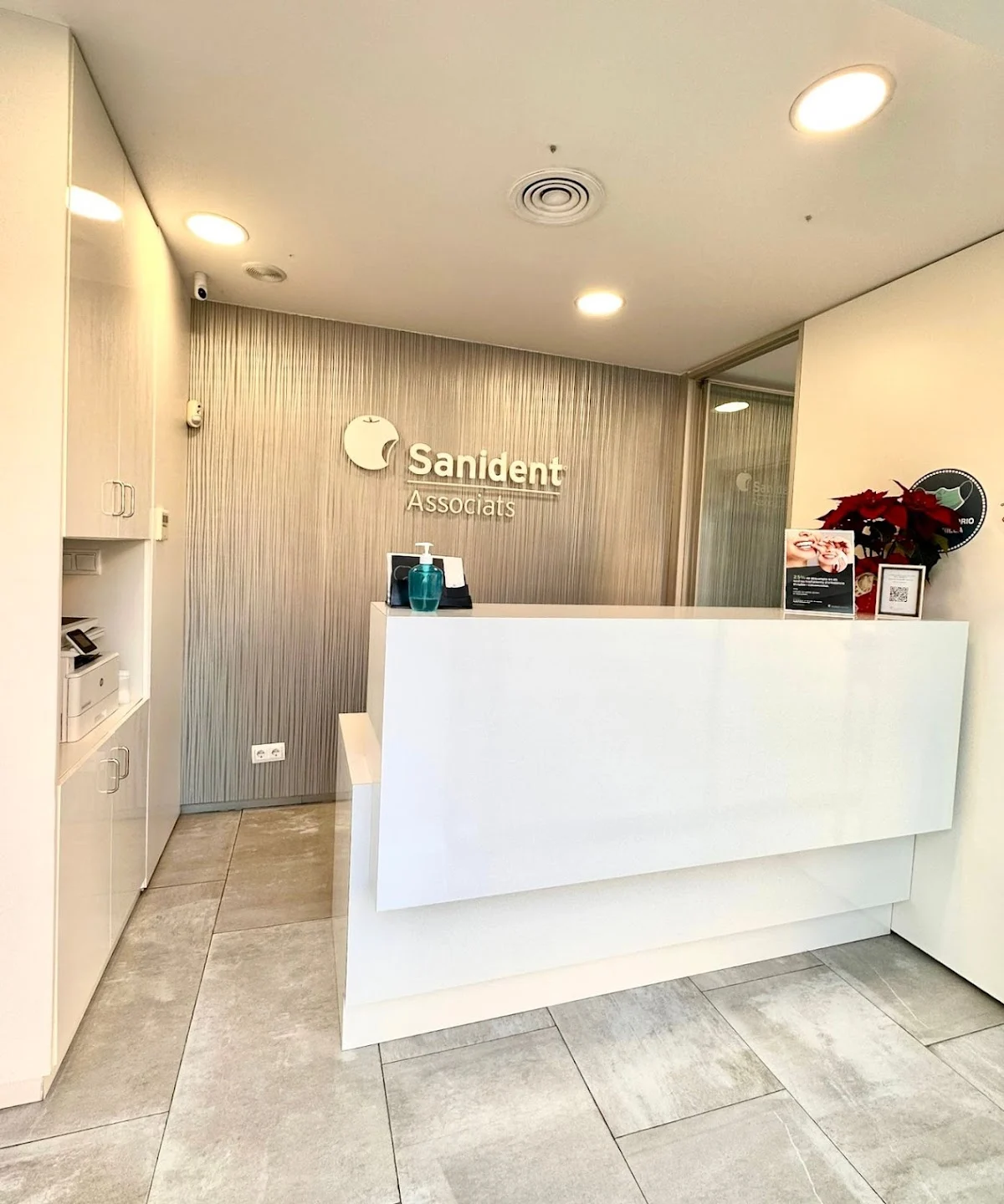 Clinica Dental Sanident - 2